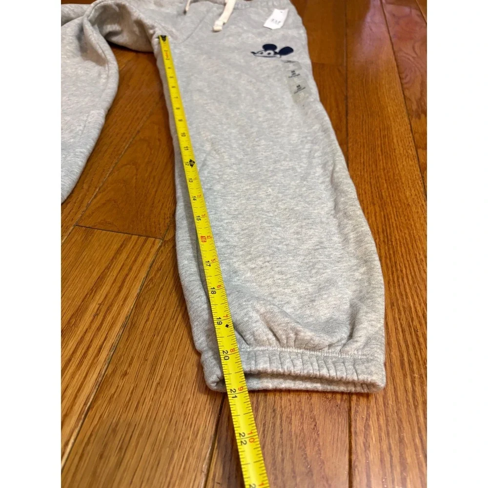 New GAP Kids Disney Mickey Mouse $40 Gray Sweatpants Full Length Size M (8)‎